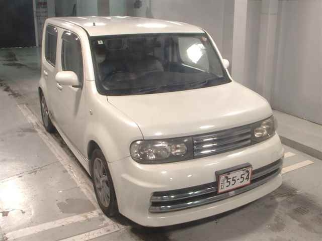 NISSAN CUBE 2010