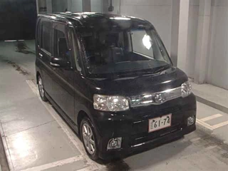 DAIHATSU TANTO 2012