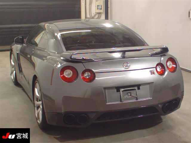 NISSAN GT-R 2008