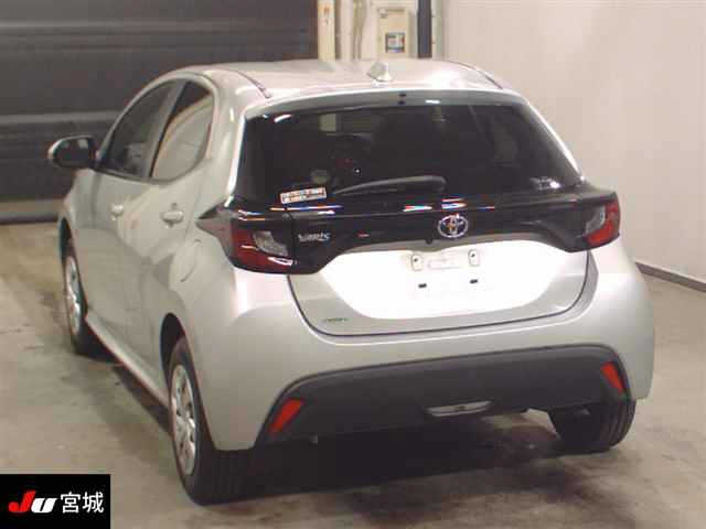 TOYOTA YARIS 2021