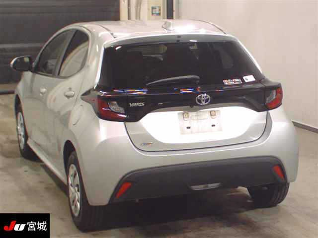 TOYOTA YARIS 2021