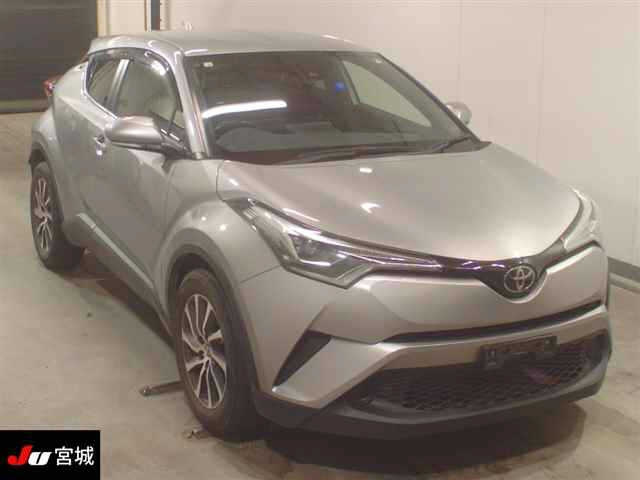 TOYOTA C-HR 2018
