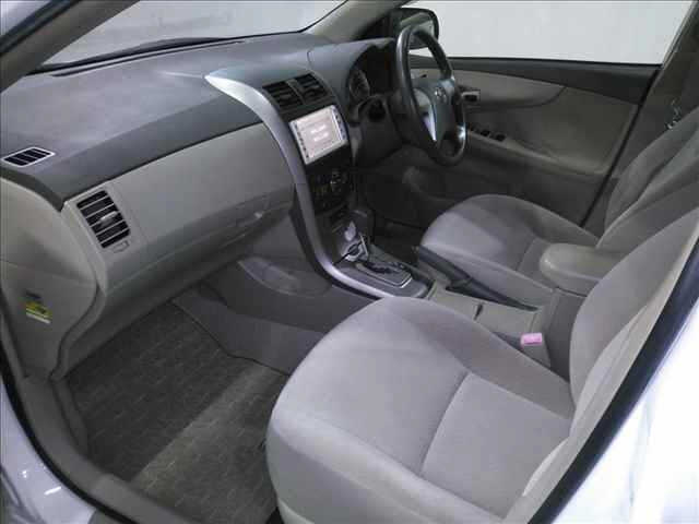 TOYOTA COROLLA AXIO 2010