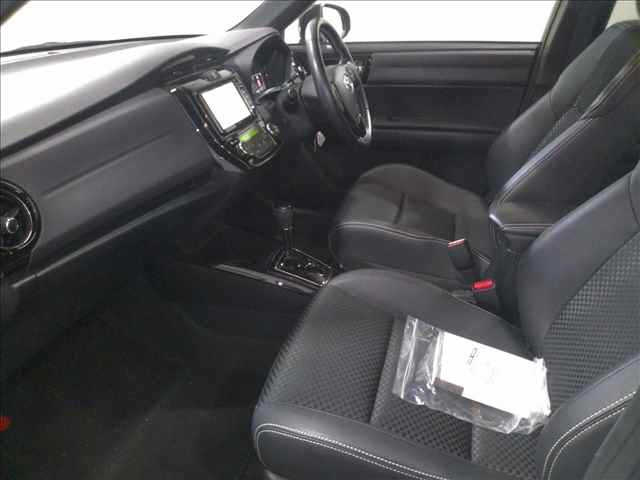 TOYOTA COROLLA FIELDER 2015