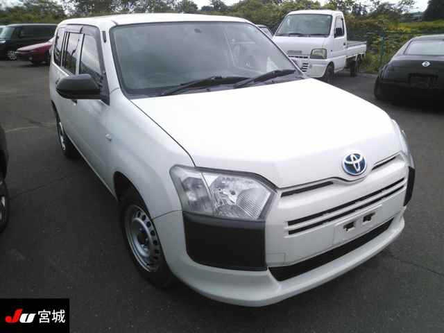 TOYOTA PROBOX 2021