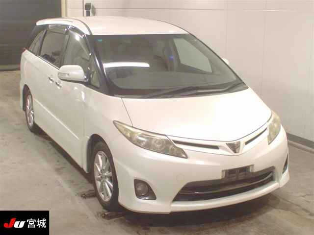 TOYOTA ESTIMA 2010