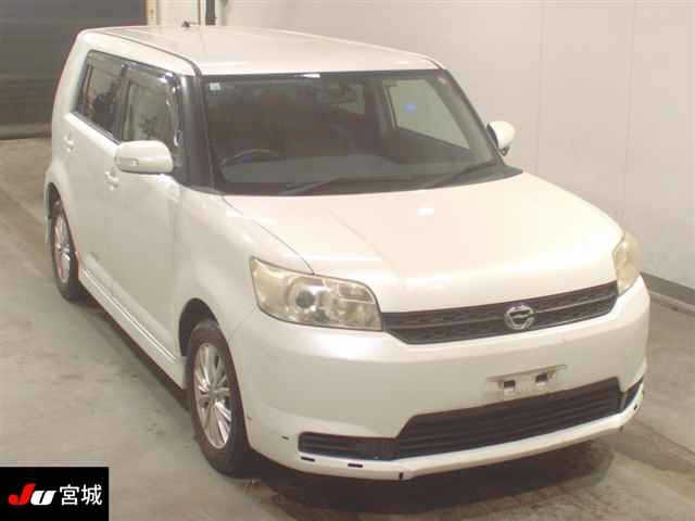 TOYOTA COROLLA RUMION 2012