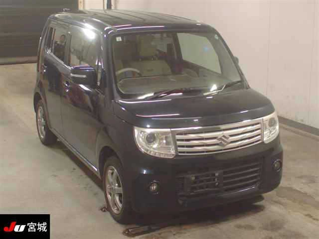 SUZUKI MRWAGON 2015