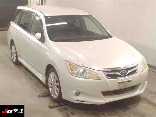 SUBARU EXIGA 2011