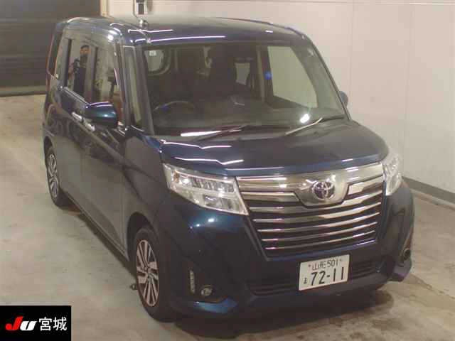 TOYOTA ROOMY 2019