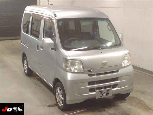 DAIHATSU HIJET VAN 2011
