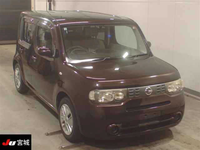NISSAN CUBE 2010