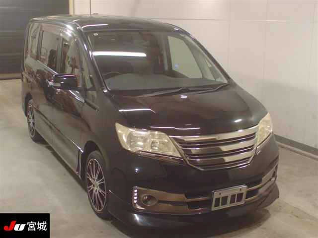 NISSAN SERENA 2012