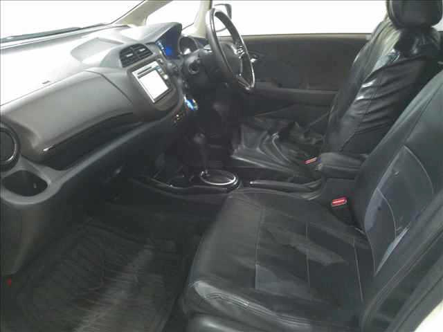 HONDA FIT SHUTTLE 2012