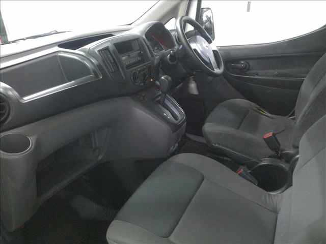 NISSAN NV200 2012