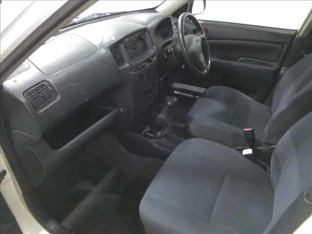 TOYOTA PROBOX 2010