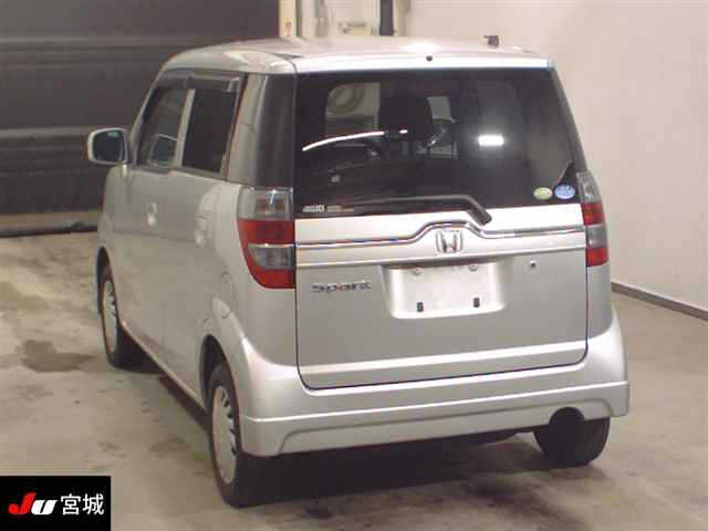 HONDA ZEST 2010