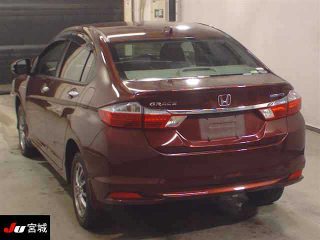 HONDA GRACE 2015