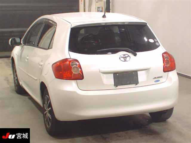 TOYOTA AURIS 2009