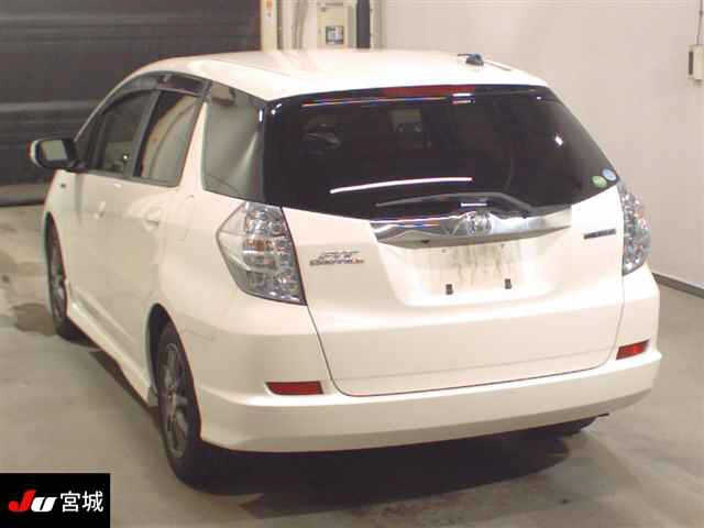 HONDA FIT SHUTTLE 2012