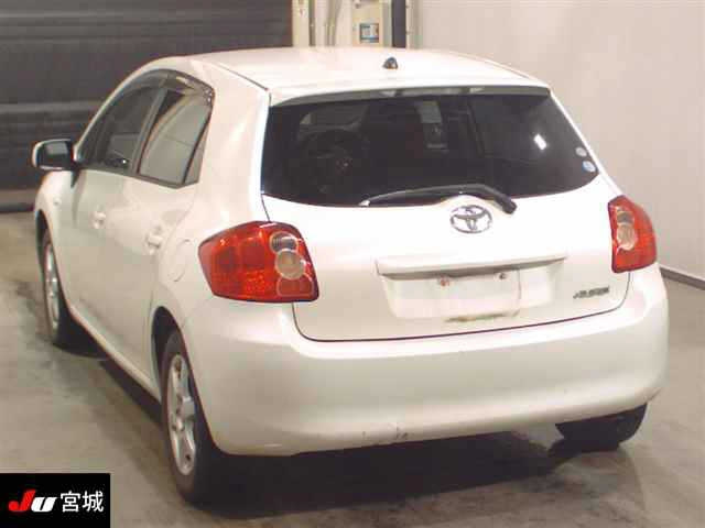 TOYOTA AURIS 2008