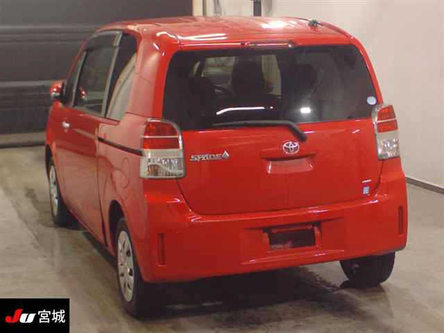 TOYOTA SPADE 2014