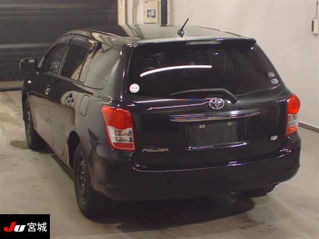 TOYOTA COROLLA FIELDER 2010