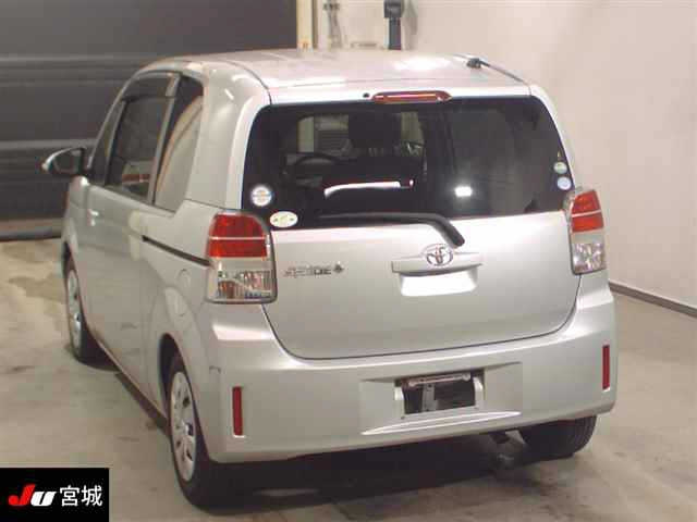 TOYOTA SPADE 2014