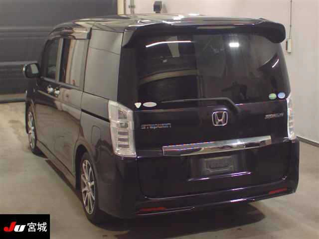 HONDA STEP WAGON 2014