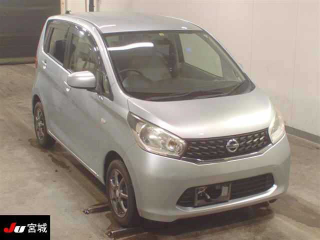 NISSAN DAYZ 2015
