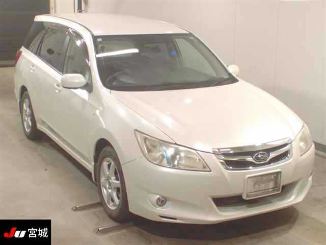 SUBARU EXIGA 2010