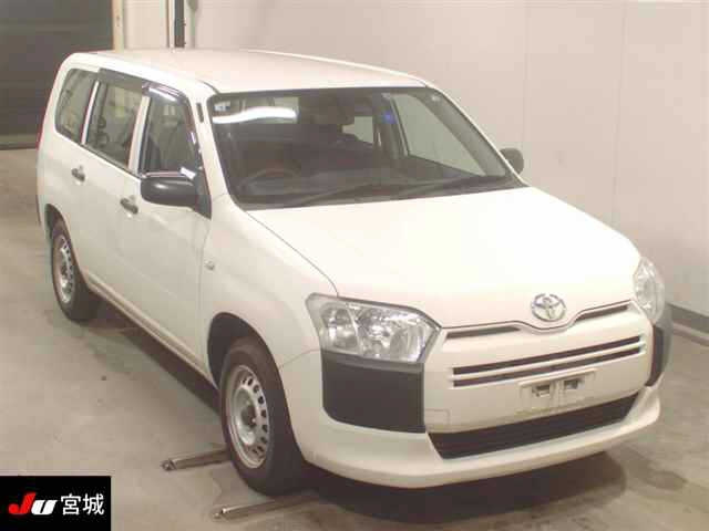TOYOTA PROBOX 2020
