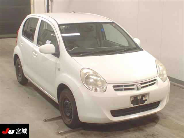 TOYOTA PASSO 2010