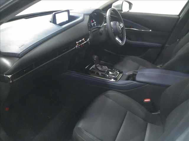 MAZDA CX-30 2020