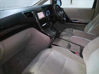 TOYOTA ALPHARD 2009