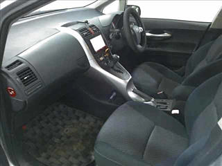 TOYOTA AURIS 2010
