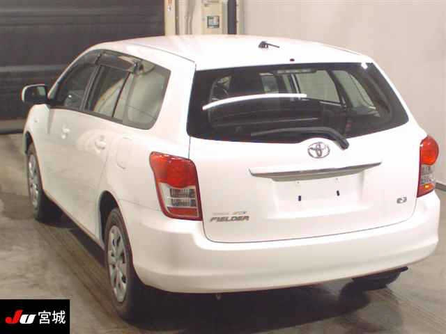 TOYOTA COROLLA FIELDER 2011