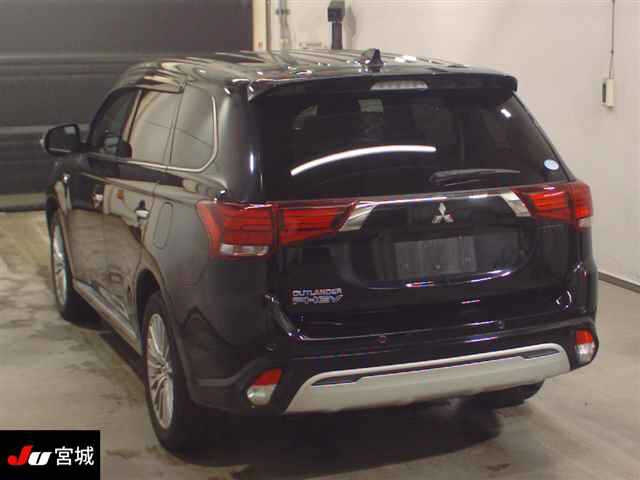 MITSUBISHI OUTLANDER PHEV 2018