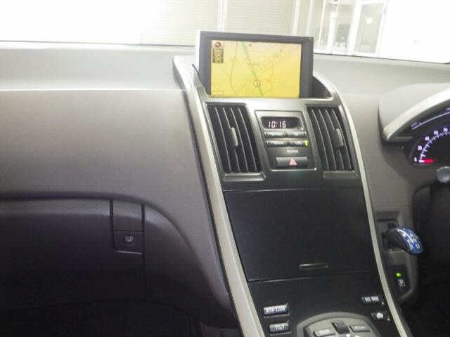 TOYOTA SAI 2011