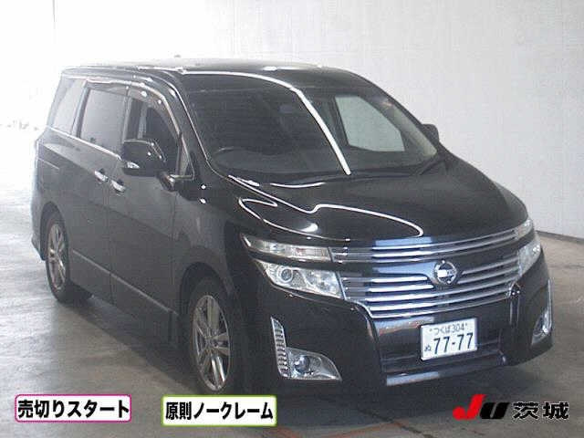 NISSAN ELGRAND 2010