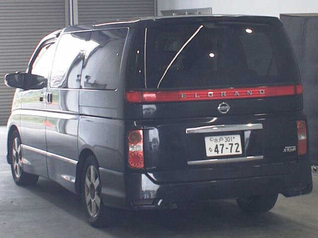 NISSAN ELGRAND 2009