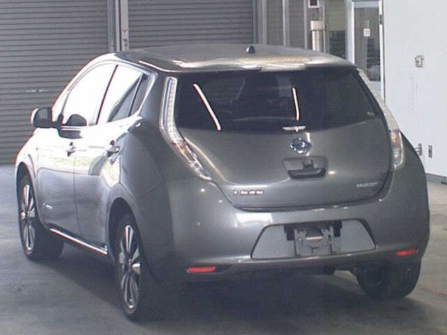 NISSAN LEAF 2012