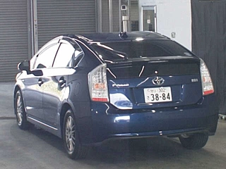 TOYOTA PRIUS 2011