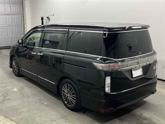NISSAN ELGRAND 2015