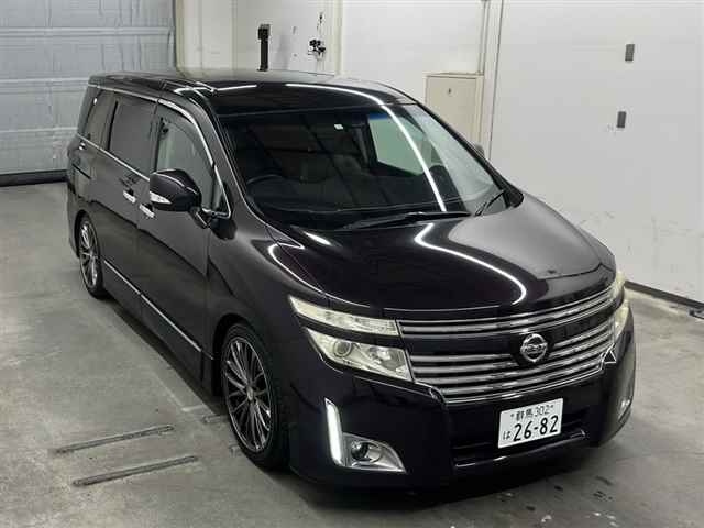 NISSAN ELGRAND 2010