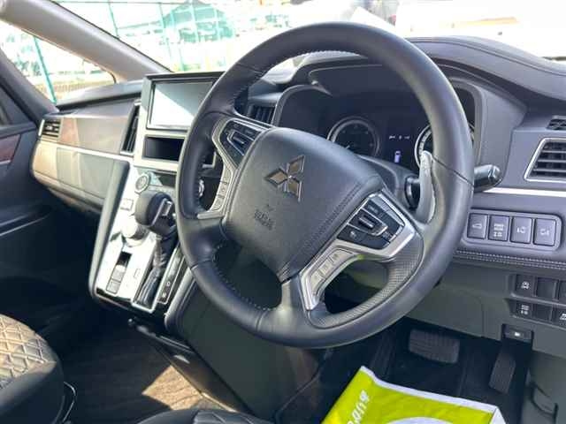 MITSUBISHI DELICA D5 2019