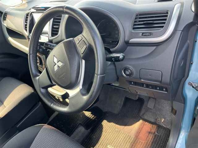 MITSUBISHI DELICA D2 2014