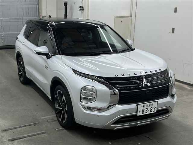 MITSUBISHI OUTLANDER PHEV 2023