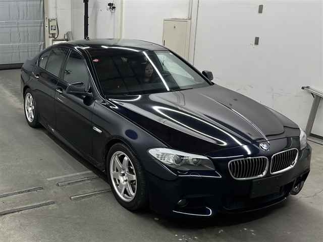 BMW 5 SERIES 2012