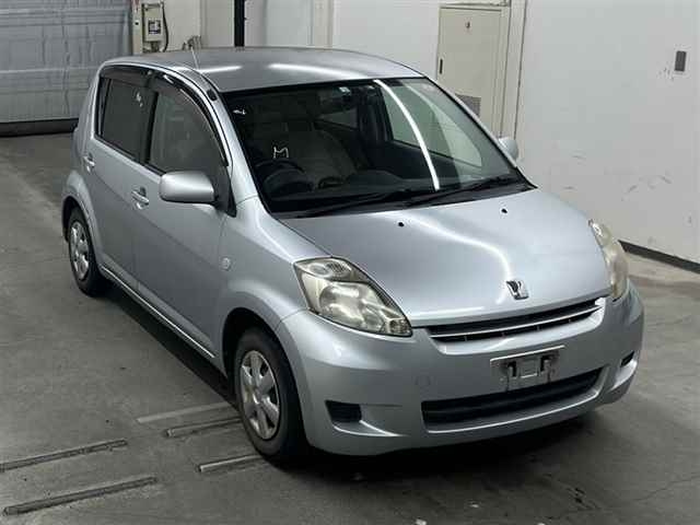TOYOTA PASSO 2010